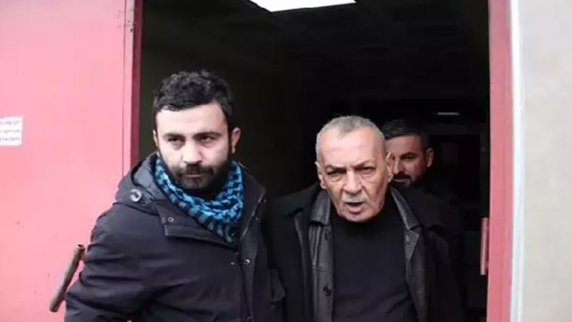 Yargıtay'ın bozma kararı sonrası, oğlunun eski müvekkilini adliye önünde öldüren babanın cezası müebbete çıkarıldı