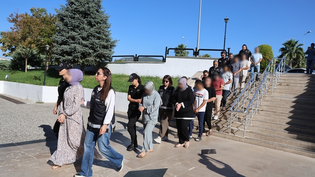 FETÖ'cülerin kaçış planı suya düştü: 8 tutuklama