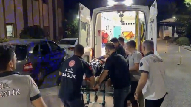 Torununu kazara öldürdü
Dedesinin yanlışlıkla vurduğu 14 yaşındaki çocuk hayatını kaybetti