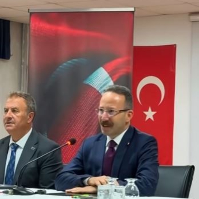 Vali Yamlı, öğretmenlerle buluştu