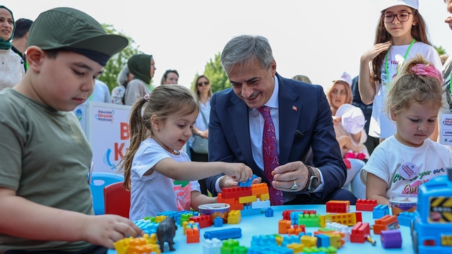 Yaz boyunca 20 binden fazla çocuğa ulaşan etkinlikler bu şenlikle tamamlanacak