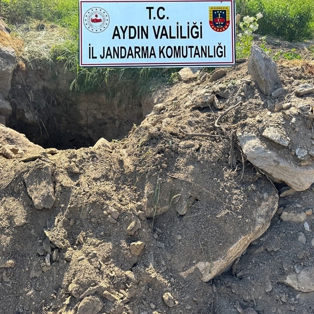 Söke'de izinsiz kazı yapan 5 şüpheli suçüstü yakalandı