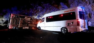 Mevsimlik fındık işçilerini taşıyan minibüs ile kamyonet çarpıştı: Yaralılar var