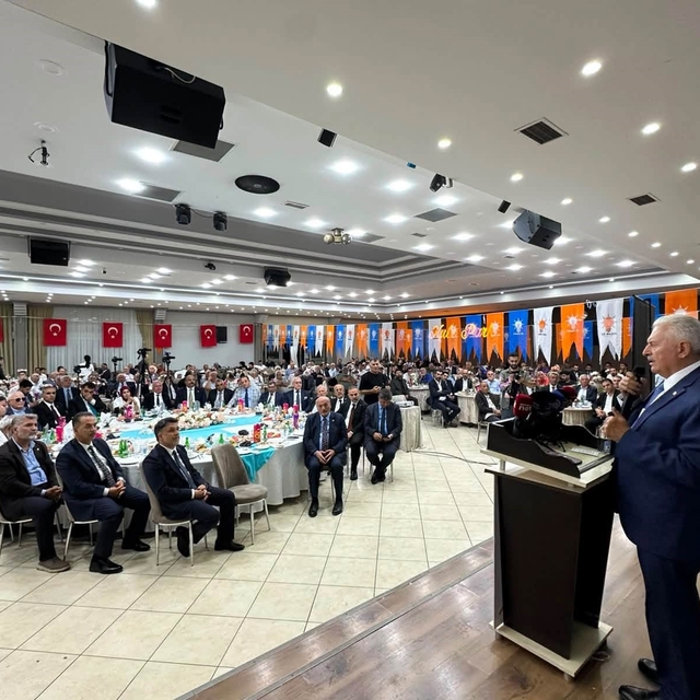 Binali Yıldırım: "Terörsüz Türkiye hiçbir şekilde taviz vermek değildir"