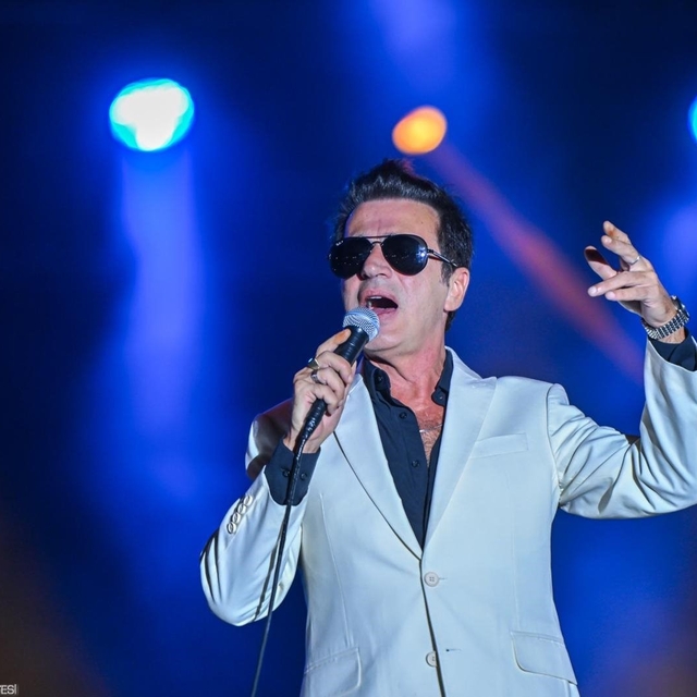 Teoman'dan 95. İzmir Enternasyonal Fuarı'nda müzik şöleni