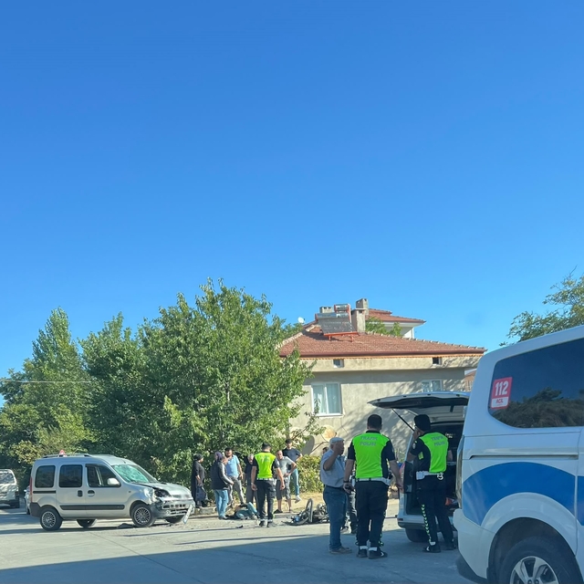 Yalvaç'ta otomobil ile motosiklet çarpıştı: 1 yaralı