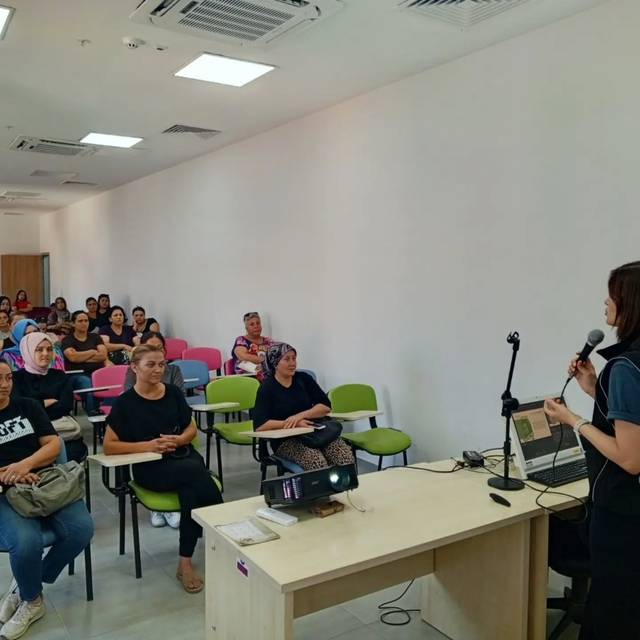 Nazilli'de kadınlara yönelik sağlık ve farkındalık eğitimi