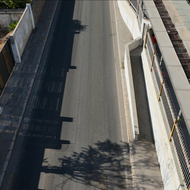 İzmir'de tehlike saçan yol