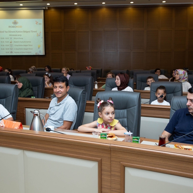 Bursa'da çocuklar geleceği kodladı