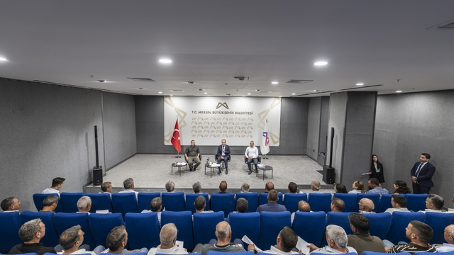 Başkan Seçer: " Mut desteklerden en büyük payı alan ilçe sıfatına kavuşuyor "