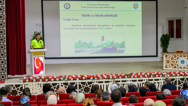 Malatya'da okul bahçe görevlilerine güvenlik eğitimi
