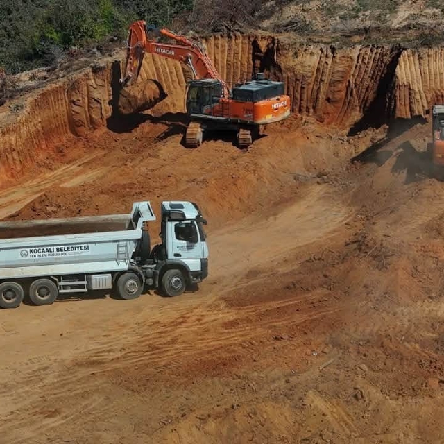 Yılların bekleyişi sona eriyor
Melenağzı yolunda şantiye kuruldu
6,5 kilome...