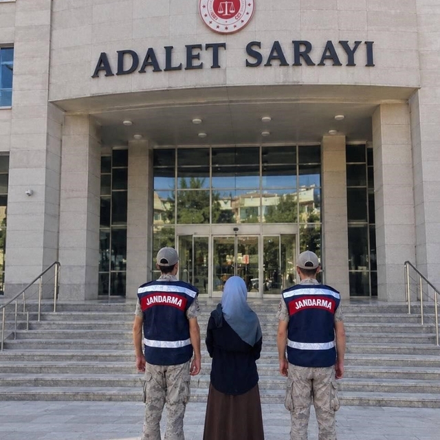 Hırsızlık suçundan cezası bulunan şahıs yakalandı