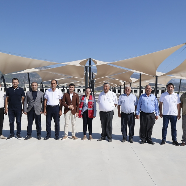Başkan Vekili Özdemir: "1,5 milyar TL'yi aşan yatırımla 50 yıllık sorunu çö...