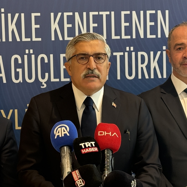 Yayman: Türkiye'nin ekmek, su, hava gibi yeni anayasaya ihtiyacı var
