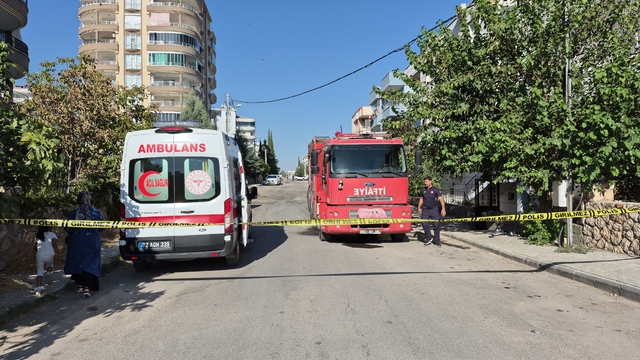 Yangında 3 kişi dumandan etkilendi