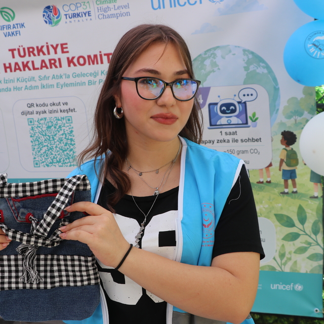 Siirt'te çevre ve iklim değişikliği konusunda farkındalık etkinliği düzenle...