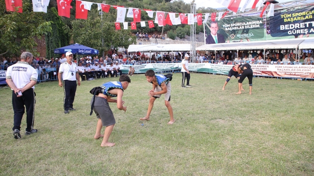 15. Belen Yayla Şenlikleri ve Aba Güreşleri'nde başpehlivanlığı Ahmet Çağatay kazandı