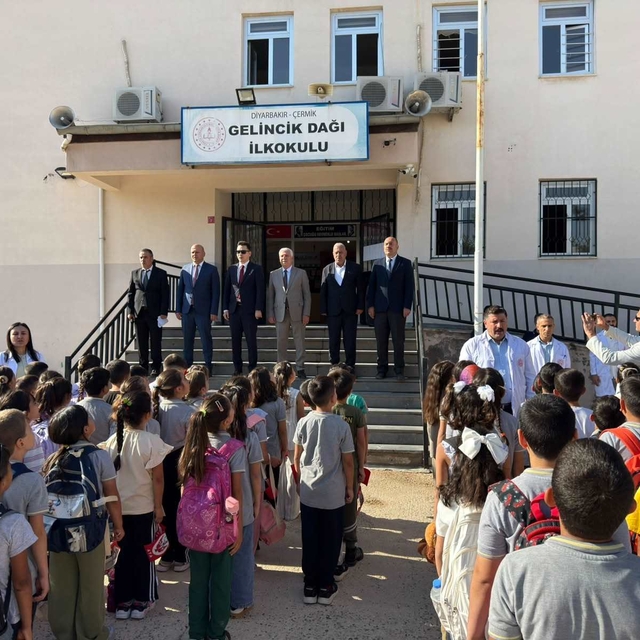 Çermik'te yeni eğitim öğretim yılı başladı