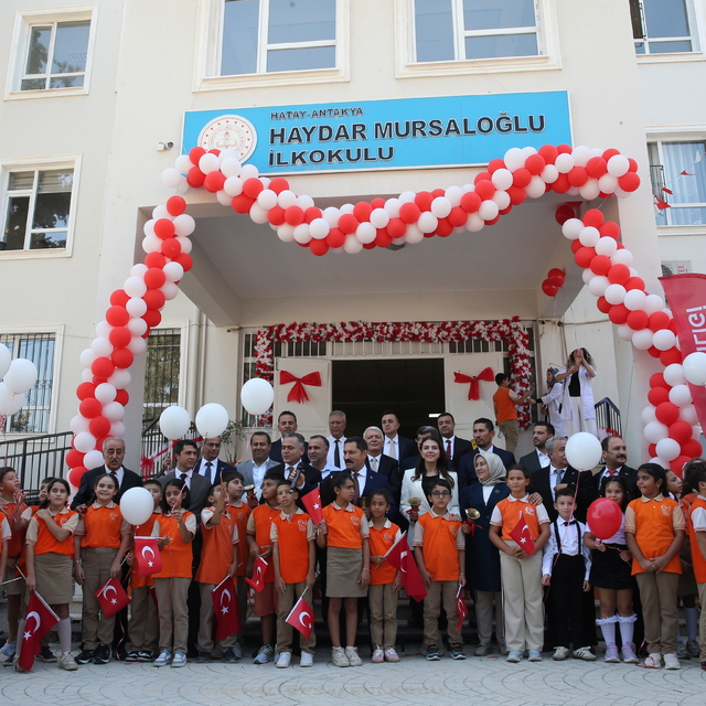 Adana, Mersin, Hatay ve Osmaniye'de ders zili çaldı