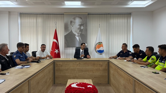 Finike'de Trafik Kazalarını Önleme Komisyonu kuruldu