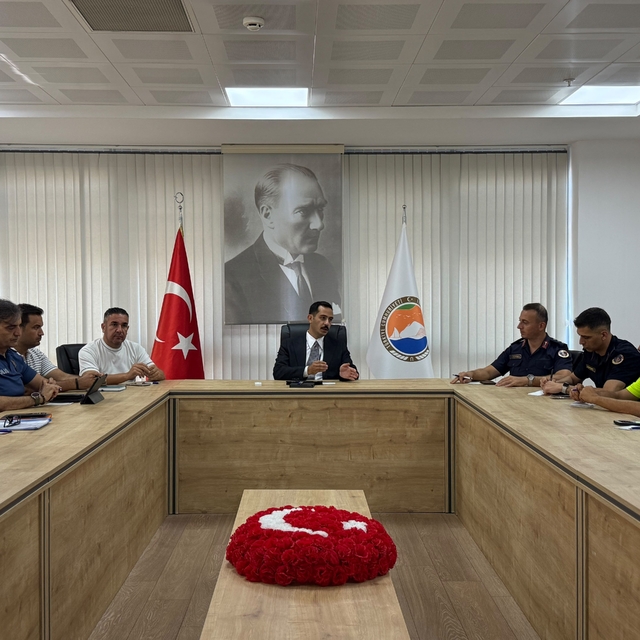 Finike'de Trafik Kazalarını Önleme Komisyonu kuruldu