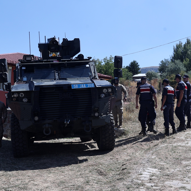 Sivas'ta kaybolan 11 aylık bebeğin annesi gözaltına alındı
