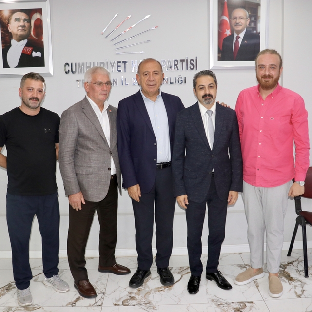 Gürsel Tekin, Trabzon'da partisinin il başkanlığını ziyaret etti: