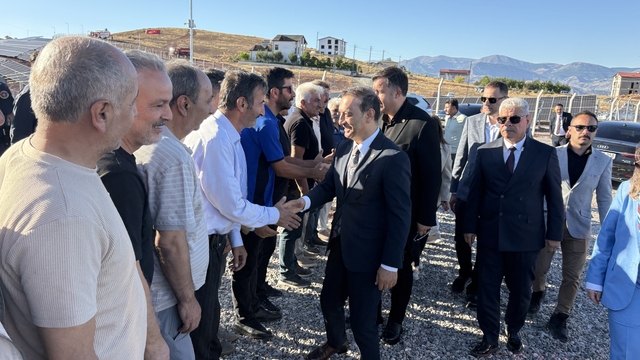 Suşehri Belediyesi tarafından yaptırılan 1 megavatlık GES'in açıldı