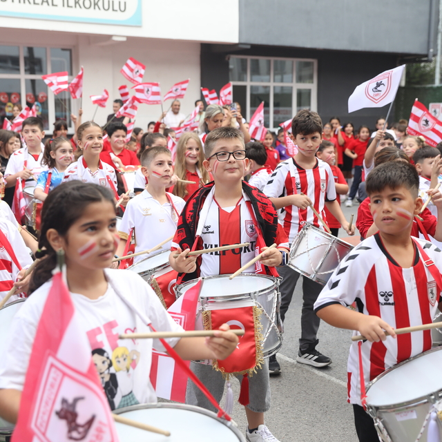 Samsunspor'dan 35 bin öğrenciye eğitim desteği