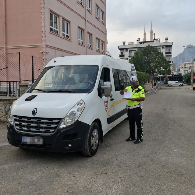 Kozan'da yakalanan 7 firari şüpheli tutuklandı