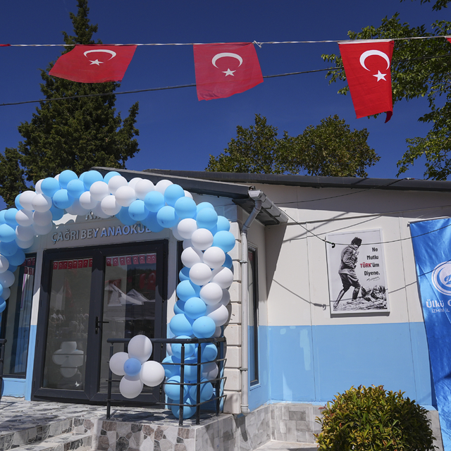 İzmir'de adını MHP Genel Başkanı Devlet Bahçeli'nin verdiği anaokulu açıldı