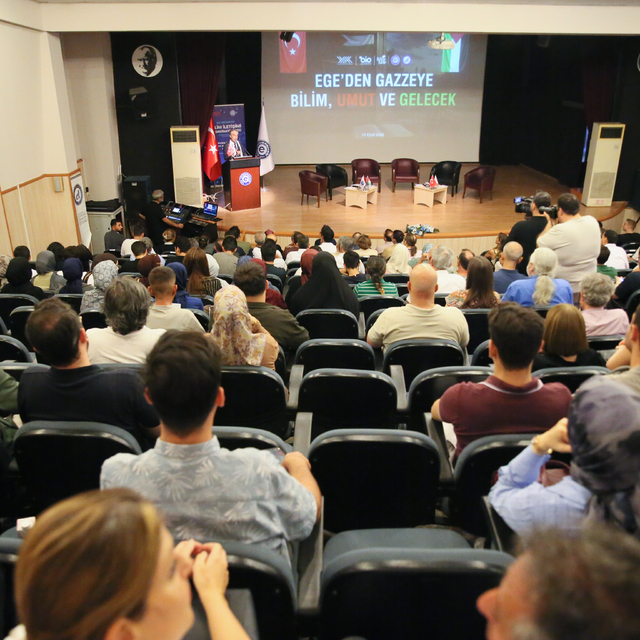 Ege Üniversitesi'nde Gazze temalı etkinlikler düzenlendi