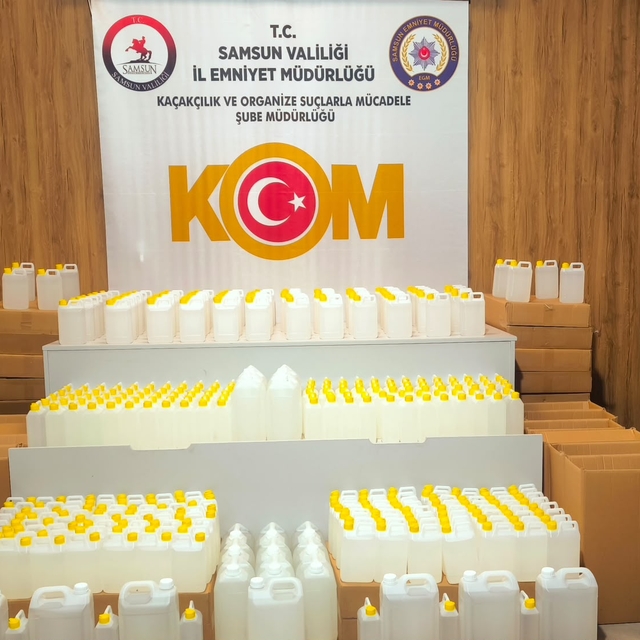 Samsun'da 1 ton 122 litre etil alkol ele geçirildi