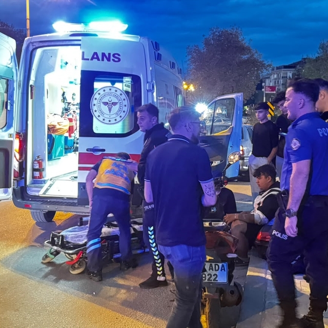 Boyabat'ta devrilen motosikletin sürücüsü yaralandı