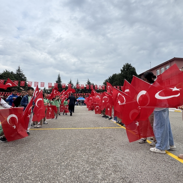 Çorum'da İlköğretim Haftası açılış programı düzenlendi