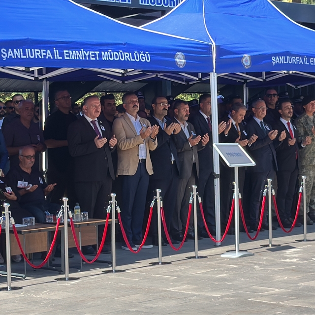 Şanlıurfa'da hayatını kaybeden polis memuru Özbal'ın cenazesi memleketine u...