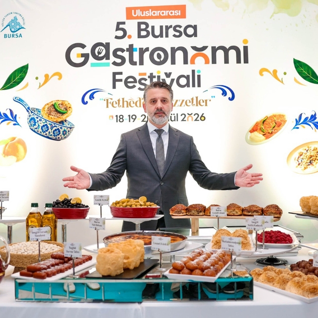 Bursa'nın mutfak kültürü Uluslararası 5. Bursa Gastronomi Festivali'nde tan...