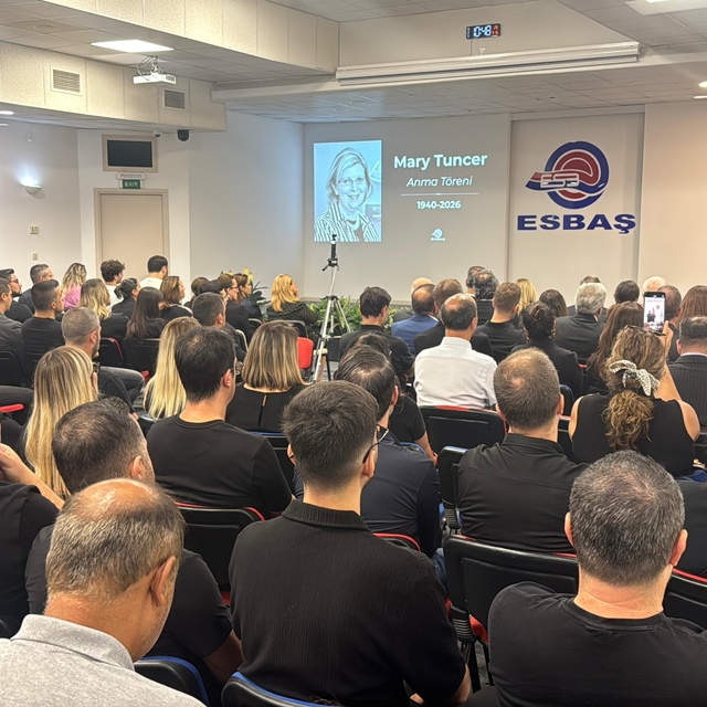 ESBAŞ Onursal Başkanı Mary Tuncer İzmir'de anıldı