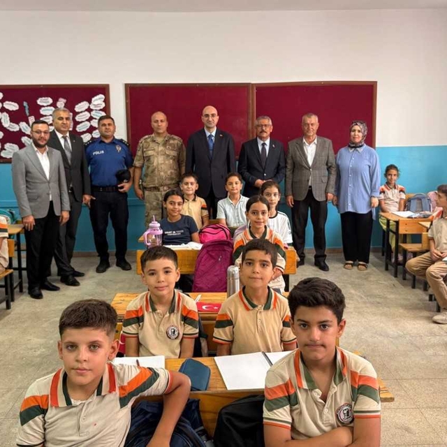 Araban'da İlköğretim Haftası törenle kutlandı