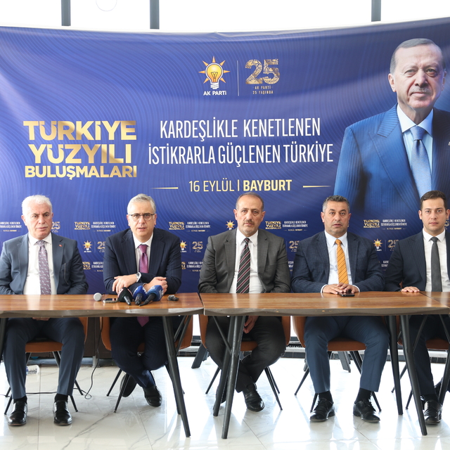 AK Parti Genel Başkan Yardımcısı Yalçın, Bayburt'ta "Türkiye Yüzyılı Buluşm...
