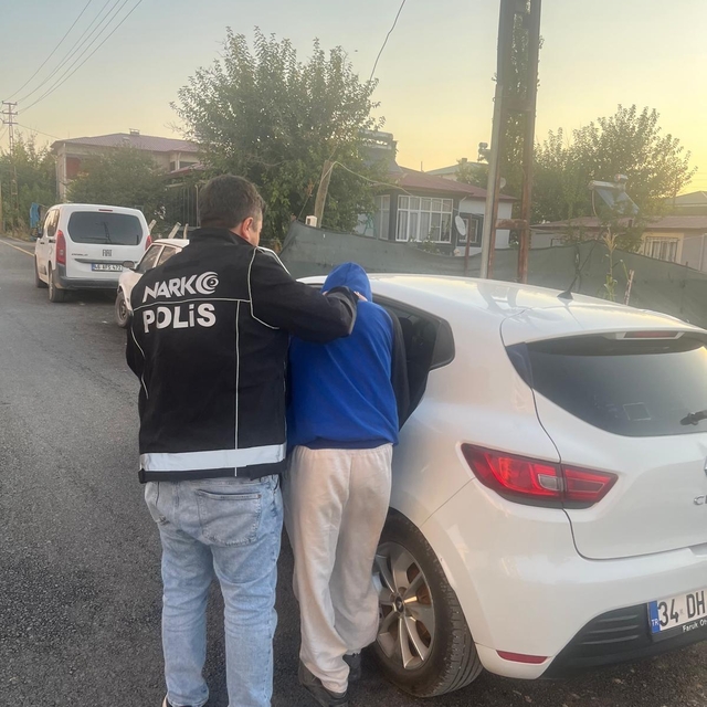 Kahramanmaraş'ta uyuşturucu operasyonunda 3 zanlı tutuklandı