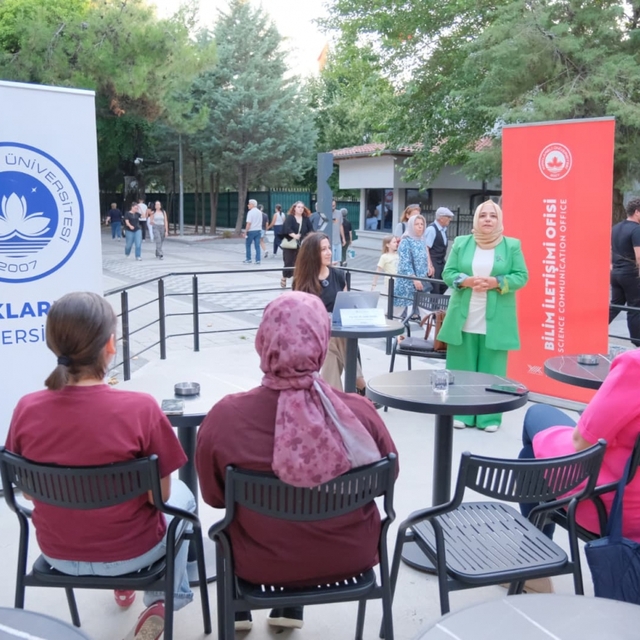 Kırklareli'nde "Tercihin Ötesinde: Kendi Sesini Duymak" söyleşi düzenlendi