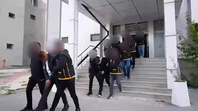 Van'da operasyon: 2.3 milyar TL'lik şüpheli para hareketi tespit edilen 11 kişi tutuklandı