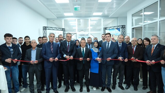 TOGÜ öğrencileri bankacılığı uygulama laboratuvarında öğrenecek