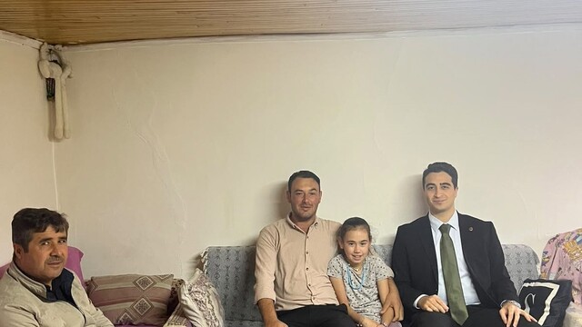 Beyağaç Kaymakamı vatandaşların taleplerini dinledi