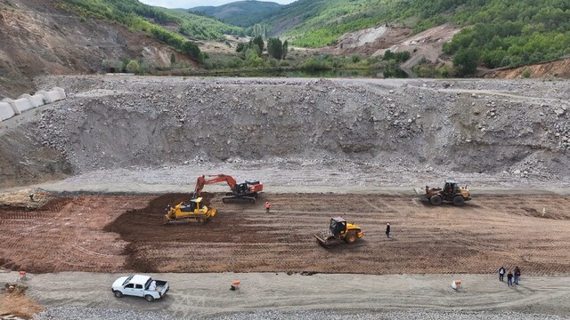 Bayburt'ta Petekli Göleti'nde çalışmalar sürüyor