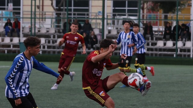 Kayserispor U19 4'de 4 yaptı