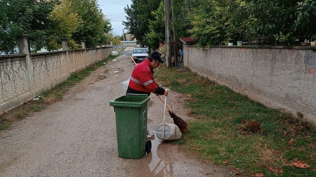 Bolvadin'de temizlik seferberliği sürüyor