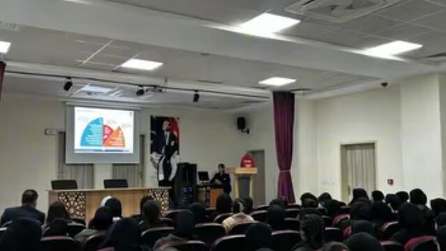 Elazığ'da öğrencilere afet farkındalık eğitimi